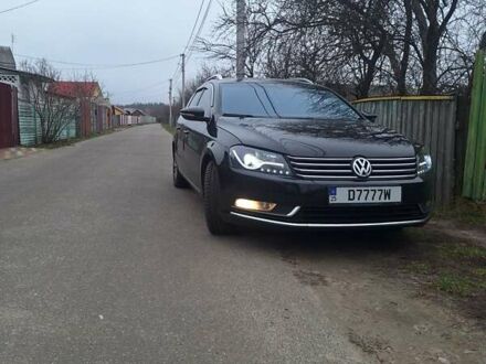 Черный Фольксваген Пассат, объемом двигателя 1.97 л и пробегом 400 тыс. км за 12300 $, фото 1 на Automoto.ua