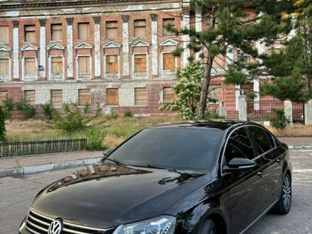 Чорний Фольксваген Пассат, об'ємом двигуна 1.97 л та пробігом 266 тис. км за 12200 $, фото 1 на Automoto.ua