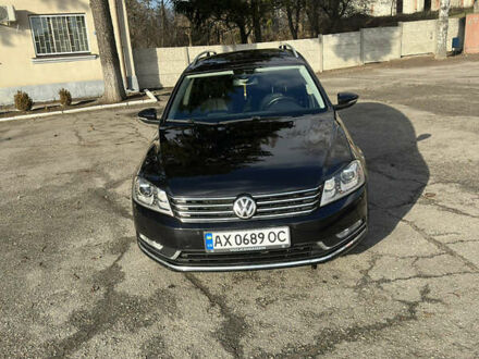 Фольксваген Пассат 2012 в Харькове на Automoto.ua Черный Фольксваген Пассат, объемом двигателя 2 л и пробегом 293 тыс. км за 11700 $, фото 1 на Automoto.ua