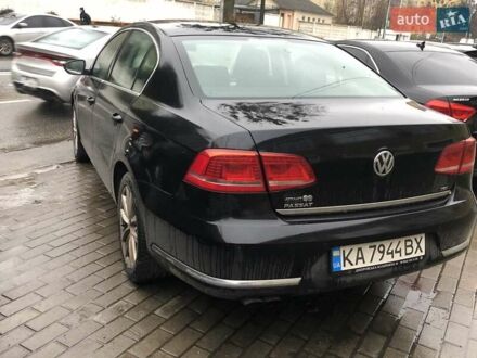 Черный Фольксваген Пассат, объемом двигателя 1.8 л и пробегом 164 тыс. км за 12500 $, фото 1 на Automoto.ua