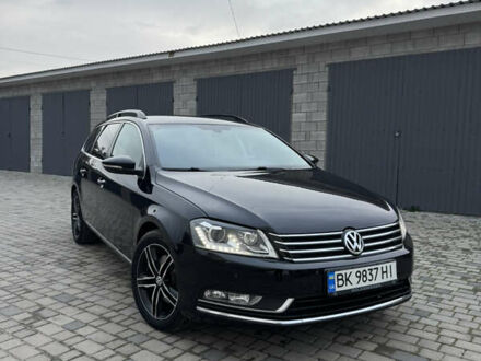 Черный Фольксваген Пассат, объемом двигателя 1.97 л и пробегом 300 тыс. км за 11800 $, фото 1 на Automoto.ua
