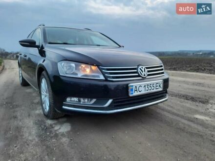 Черный Фольксваген Пассат, объемом двигателя 1.6 л и пробегом 190 тыс. км за 9800 $, фото 1 на Automoto.ua