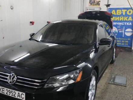 Черный Фольксваген Пассат, объемом двигателя 1.8 л и пробегом 221 тыс. км за 8500 $, фото 1 на Automoto.ua