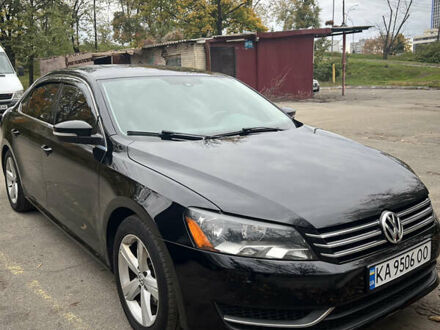 Черный Фольксваген Пассат, объемом двигателя 2.48 л и пробегом 191 тыс. км за 12100 $, фото 1 на Automoto.ua