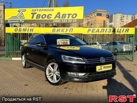 Фольксваген Пассат 2014 в Кривом Роге на Automoto.ua Черный Фольксваген Пассат, объемом двигателя 20 л и пробегом 147 тыс. км за 12500 $, фото 1 на Automoto.ua