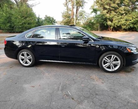 Чорний Фольксваген Пассат, об'ємом двигуна 2 л та пробігом 300 тис. км за 9499 $, фото 1 на Automoto.ua