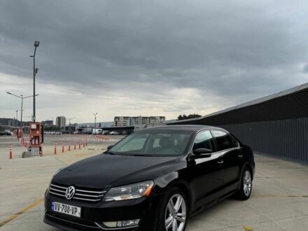 Черный Фольксваген Пассат, объемом двигателя 2 л и пробегом 215 тыс. км за 6900 $, фото 1 на Automoto.ua