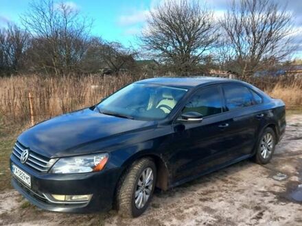 Черный Фольксваген Пассат, объемом двигателя 1.8 л и пробегом 200 тыс. км за 8900 $, фото 1 на Automoto.ua