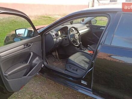 Черный Фольксваген Пассат, объемом двигателя 1.8 л и пробегом 222 тыс. км за 11000 $, фото 1 на Automoto.ua