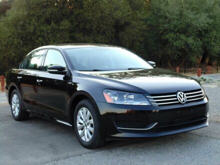 Черный Фольксваген Пассат, объемом двигателя 1.8 л и пробегом 88 тыс. км за 2000 $, фото 1 на Automoto.ua