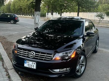 Черный Фольксваген Пассат, объемом двигателя 1.8 л и пробегом 293 тыс. км за 12500 $, фото 1 на Automoto.ua