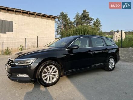 Фольксваген Пассат 2015 в Ирпене на Automoto.ua Черный Фольксваген Пассат, объемом двигателя 1.97 л и пробегом 308 тыс. км за 14900 $, фото 1 на Automoto.ua