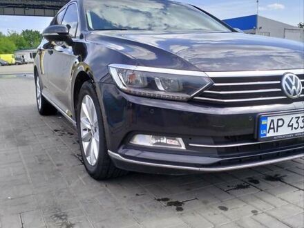Фольксваген Пассат 2015 в Запорожье на Automoto.ua Черный Фольксваген Пассат, объемом двигателя 1.97 л и пробегом 240 тыс. км за 17300 $, фото 1 на Automoto.ua