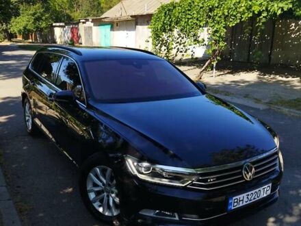 Фольксваген Пассат 2015 в Измаиле на Automoto.ua Черный Фольксваген Пассат, объемом двигателя 1.97 л и пробегом 258 тыс. км за 16700 $, фото 1 на Automoto.ua