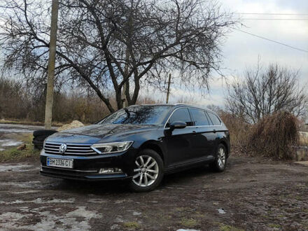 Черный Фольксваген Пассат, объемом двигателя 1.6 л и пробегом 286 тыс. км за 14200 $, фото 1 на Automoto.ua