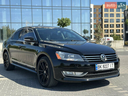 Чорний Фольксваген Пассат, об'ємом двигуна 2 л та пробігом 285 тис. км за 12700 $, фото 1 на Automoto.ua