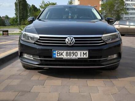 Черный Фольксваген Пассат, объемом двигателя 1.6 л и пробегом 292 тыс. км за 13100 $, фото 1 на Automoto.ua