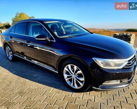 Фольксваген Пассат 2015 в Черновцах на Automoto.ua Черный Фольксваген Пассат, объемом двигателя 1.97 л и пробегом 303 тыс. км за 17100 $, фото 1 на Automoto.ua