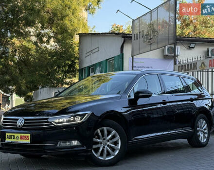 Черный Фольксваген Пассат, объемом двигателя 1.6 л и пробегом 217 тыс. км за 13499 $, фото 1 на Automoto.ua