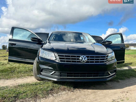 Чорний Фольксваген Пассат, об'ємом двигуна 1.8 л та пробігом 135 тис. км за 11000 $, фото 1 на Automoto.ua