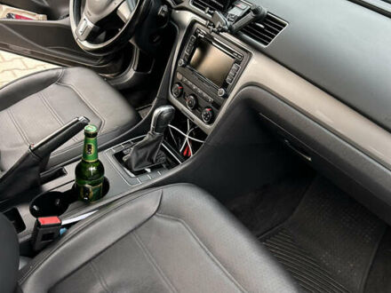 Черный Фольксваген Пассат, объемом двигателя 1.8 л и пробегом 127 тыс. км за 11999 $, фото 1 на Automoto.ua