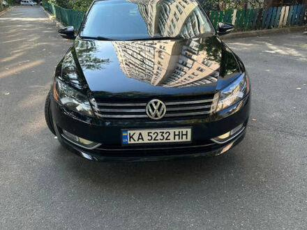 Черный Фольксваген Пассат, объемом двигателя 1.8 л и пробегом 214 тыс. км за 10900 $, фото 1 на Automoto.ua