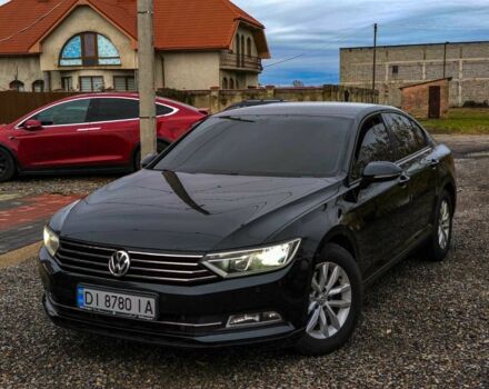 Чорний Фольксваген Пассат, об'ємом двигуна 1.6 л та пробігом 300 тис. км за 11750 $, фото 1 на Automoto.ua