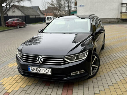 Черный Фольксваген Пассат, объемом двигателя 1.6 л и пробегом 290 тыс. км за 11900 $, фото 1 на Automoto.ua