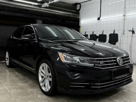 Чорний Фольксваген Пассат, об'ємом двигуна 1.8 л та пробігом 149 тис. км за 14500 $, фото 1 на Automoto.ua