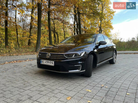 Черный Фольксваген Пассат, объемом двигателя 1.4 л и пробегом 203 тыс. км за 19000 $, фото 1 на Automoto.ua