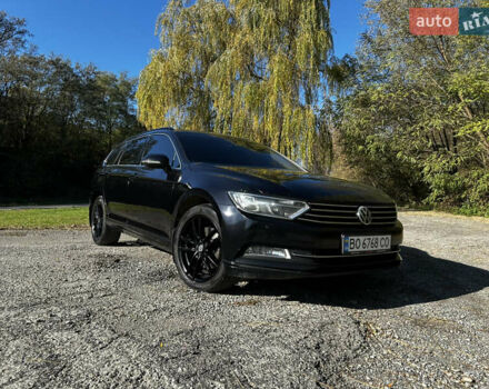 Черный Фольксваген Пассат, объемом двигателя 1.97 л и пробегом 280 тыс. км за 14200 $, фото 1 на Automoto.ua