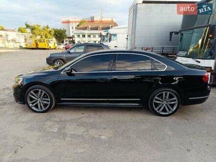 Черный Фольксваген Пассат, объемом двигателя 1.8 л и пробегом 154 тыс. км за 12200 $, фото 1 на Automoto.ua