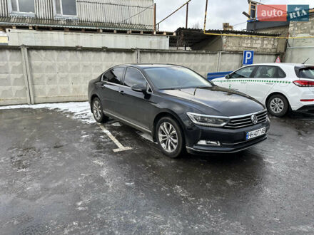 Фольксваген Пассат 2016 в Подольск (Котовск) на Automoto.ua Черный Фольксваген Пассат, объемом двигателя 1.8 л и пробегом 62 тыс. км за 19000 $, фото 1 на Automoto.ua