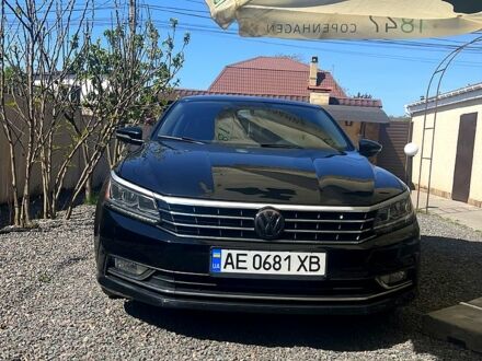 Фольксваген Пассат 2016 в Одессе на Automoto.ua Черный Фольксваген Пассат, объемом двигателя 1.8 л и пробегом 165 тыс. км за 13000 $, фото 1 на Automoto.ua