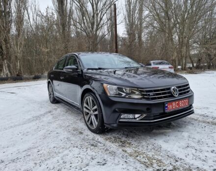 Черный Фольксваген Пассат, объемом двигателя 0 л и пробегом 210 тыс. км за 8900 $, фото 1 на Automoto.ua