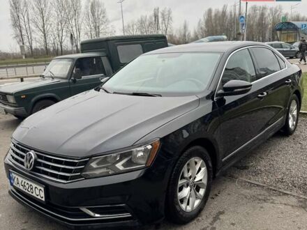 Черный Фольксваген Пассат, объемом двигателя 1.8 л и пробегом 198 тыс. км за 12900 $, фото 1 на Automoto.ua