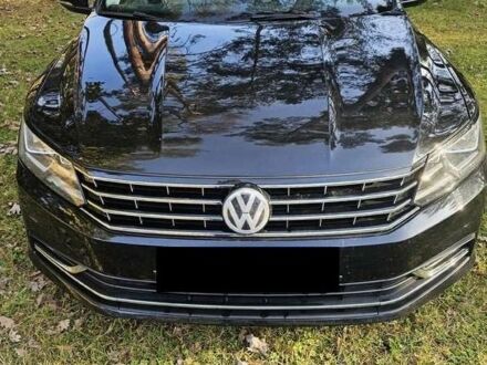 Черный Фольксваген Пассат, объемом двигателя 0 л и пробегом 118 тыс. км за 7500 $, фото 1 на Automoto.ua