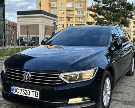 Черный Фольксваген Пассат, объемом двигателя 1.6 л и пробегом 256 тыс. км за 15000 $, фото 1 на Automoto.ua