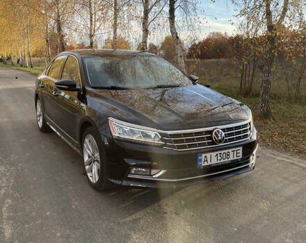 Чорний Фольксваген Пассат, об'ємом двигуна 1.8 л та пробігом 127 тис. км за 15700 $, фото 1 на Automoto.ua
