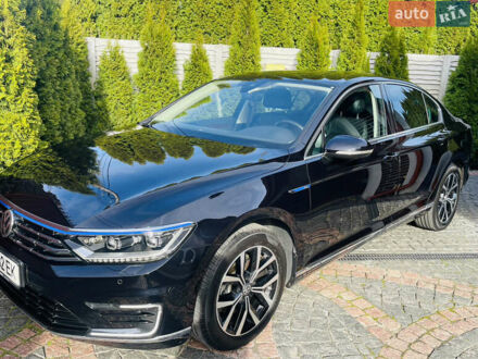 Фольксваген Пассат 2017 у Києві на Automoto.ua Чорний Фольксваген Пассат, об'ємом двигуна 1.4 л та пробігом 83 тис. км за 24000 $, фото 1 на Automoto.ua