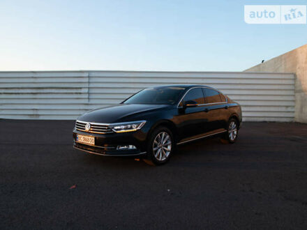 Черный Фольксваген Пассат, объемом двигателя 1.8 л и пробегом 65 тыс. км за 23500 $, фото 1 на Automoto.ua