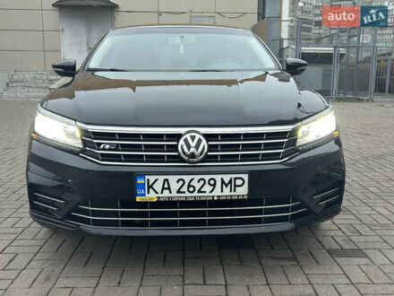 Чорний Фольксваген Пассат, об'ємом двигуна 1.8 л та пробігом 127 тис. км за 14000 $, фото 1 на Automoto.ua