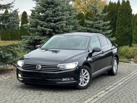 Черный Фольксваген Пассат, объемом двигателя 1.6 л и пробегом 56 тыс. км за 13000 $, фото 1 на Automoto.ua