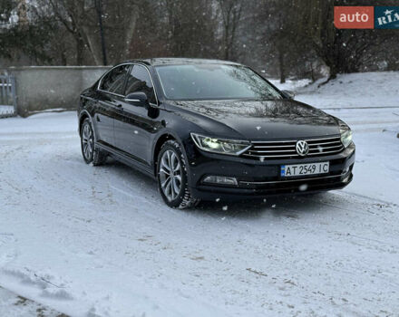 Черный Фольксваген Пассат, объемом двигателя 1.6 л и пробегом 288 тыс. км за 13400 $, фото 1 на Automoto.ua