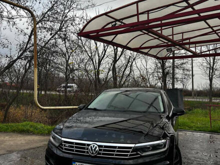 Черный Фольксваген Пассат, объемом двигателя 2 л и пробегом 227 тыс. км за 23000 $, фото 1 на Automoto.ua