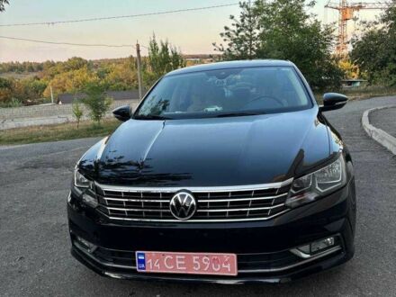 Чорний Фольксваген Пассат, об'ємом двигуна 2 л та пробігом 175 тис. км за 15900 $, фото 1 на Automoto.ua