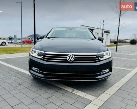 Черный Фольксваген Пассат, объемом двигателя 0 л и пробегом 203 тыс. км за 17000 $, фото 1 на Automoto.ua