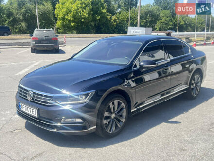 Фольксваген Пассат 2018 в Запорожье на Automoto.ua Черный Фольксваген Пассат, объемом двигателя 1.97 л и пробегом 92 тыс. км за 30000 $, фото 1 на Automoto.ua