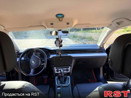 Черный Фольксваген Пассат, объемом двигателя 2 л и пробегом 225 тыс. км за 15500 $, фото 1 на Automoto.ua