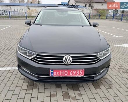 Черный Фольксваген Пассат, объемом двигателя 2 л и пробегом 250 тыс. км за 16700 $, фото 1 на Automoto.ua